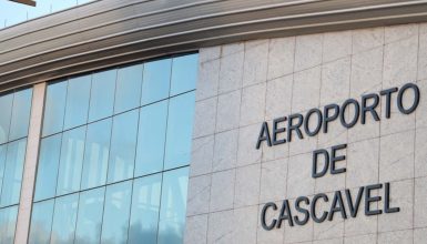 Aeroporto de Cascavel inicia temporada de férias com voos sem conexão para o nordeste Imagem referente a Aeroporto de Cascavel inicia temporada de férias com voos sem conexão para o nordeste