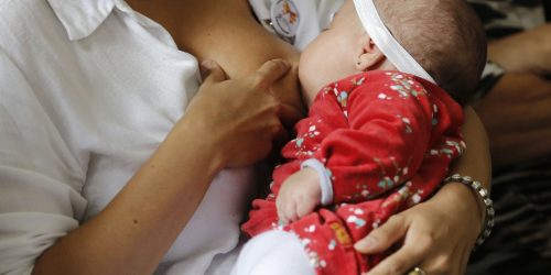 Campanha Mundial de Amamentação promove a preservação da vida Imagem referente a Campanha Mundial de Amamentação promove a preservação da vida