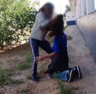 Imagem referente a Justiça determina internação de adolescentes que torturaram colega em escola