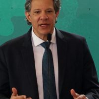 Imagem referente a Haddad entrega hoje a Lula plano contra efeitos do tarifaço dos EUA