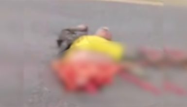 Imagem referente a Homem tem corpo partido ao meio após ser atropelado na rodovia; motorista fugiu do local e não foi identificado