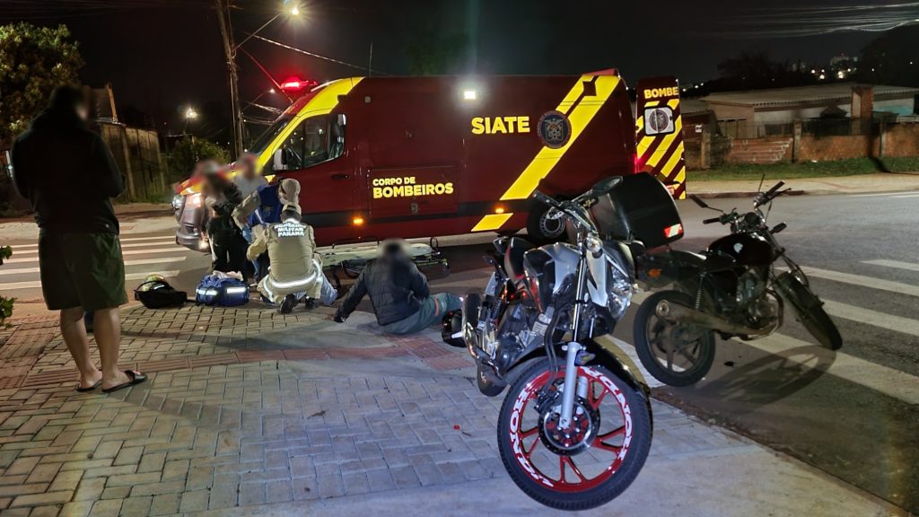 Dois homens ficam feridos após colisão entre motos no Bairro Santo Onofre