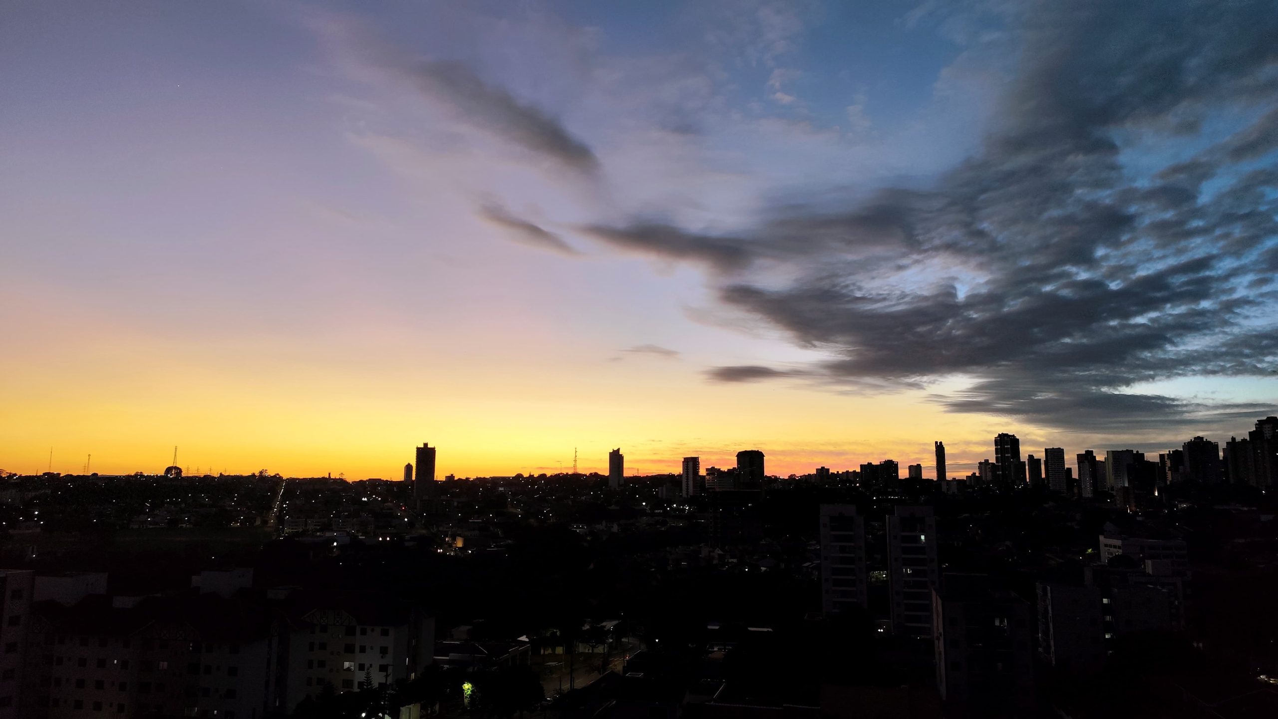 São Pedro colaborou: Vai dar para desfilar sem chuva