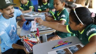 Brasil institui política nacional com foco na primeira infância