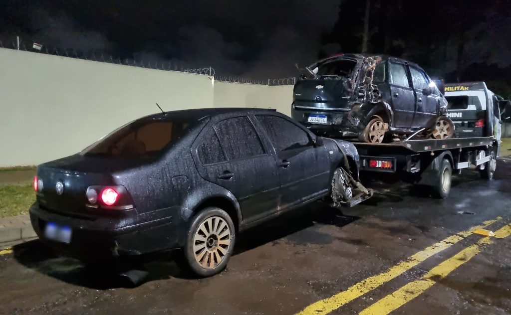 Polícia Militar recupera dois veículos furtados após perseguição na BR-369