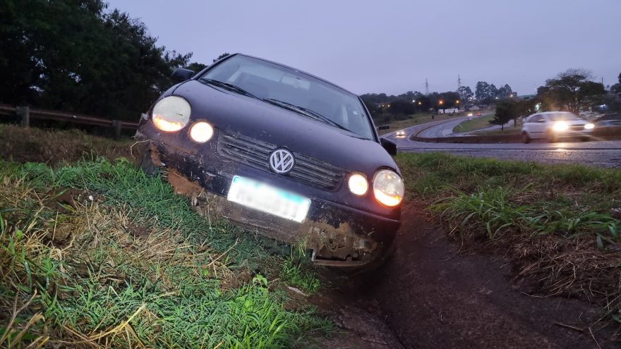 Saída de pista é registrada na rodovia PRc-467, em Cascavel