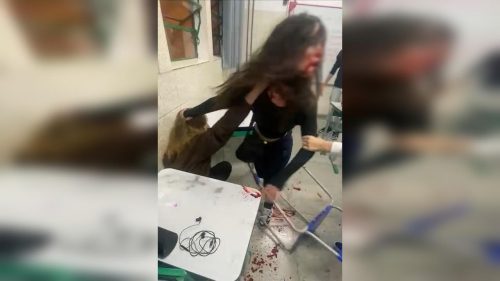 Tesourada na cabeça! Briga entre estudantes já tinha histórico de desavenças Imagem referente a Tesourada na cabeça! Briga entre estudantes já tinha histórico de desavenças