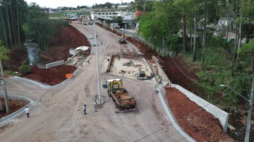 Nova ponte de R$ 6,7 milhões promete mudar a vida de 25 mil moradores Imagem referente a Nova ponte de R$ 6,7 milhões promete mudar a vida de 25 mil moradores