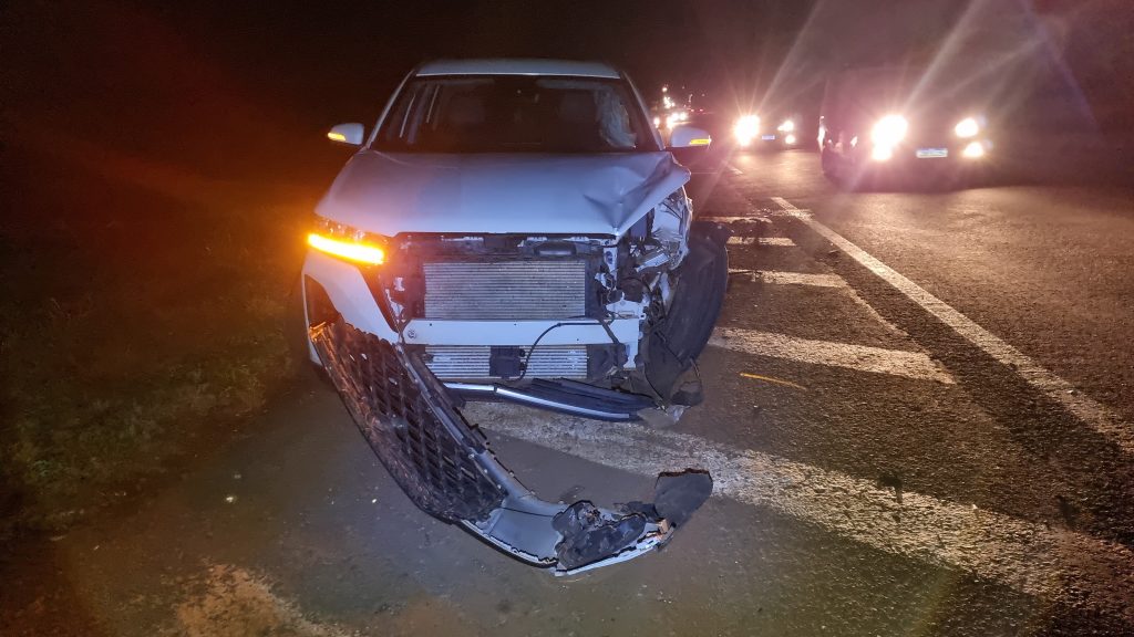Chery Tiggo e Mitsubishi Pajero se envolvem em acidente na BR-369, em Cascavel