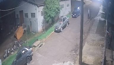 Imagem referente a Por outro ângulo, vídeo mostra homem sendo assassinado em Cascavel; autor e vítima discutiram
