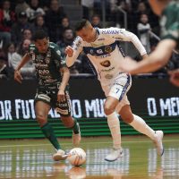 Imagem referente a Cascavel é superado pelo Pato no clássico paranaense da LNF