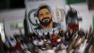 Sambista perfeito: Arlindo é celebrado com festa no Império Serrano Sambista perfeito: Arlindo é celebrado com festa no Império Serrano