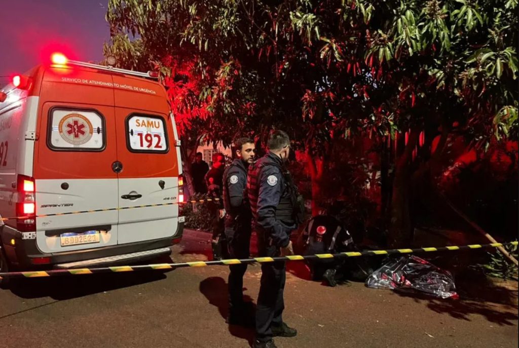 Dia dos Pais termina com homem brutalmente assassinado a facadas no Paraná