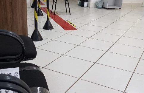 Médico ortopedista que cobrava de pacientes para “furar a fila” do SUS é condenado Imagem referente a Médico ortopedista que cobrava de pacientes para “furar a fila” do SUS é condenado