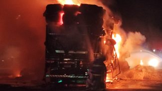 Acidente com morte na BR-277: Vítima que morreu estava em caminhão carregado com areia