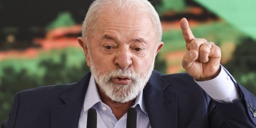 Lula telefona para Xi Jinping e conversam sobre ampliação de comércio Imagem referente a Lula telefona para Xi Jinping e conversam sobre ampliação de comércio