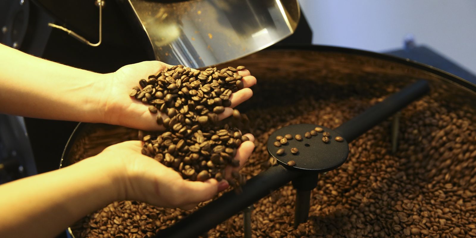 Preço do café cai pela primeira vez depois de 18 meses, diz IBGE Preço do café cai pela primeira vez depois de 18 meses, diz IBGE