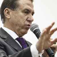 Imagem referente a Ministro do Trabalho diz que país não deve se desesperar por tarifaço