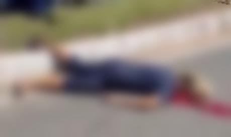 Motociclista morre em grave acidente em frente ao Fórum