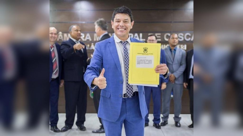 Projeto de lei “Kamylinha”: Após denuncia de Felca, vereador de Cascavel quer combater a adultização