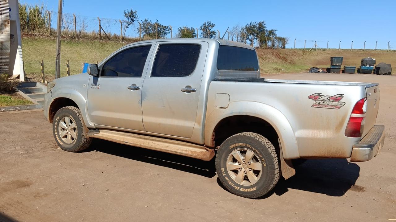 Polícia Civil recupera Hilux furtada em Cascavel