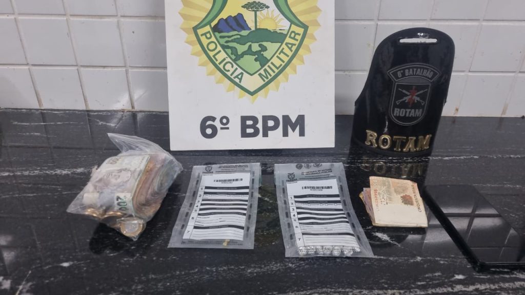 Rotam prende suspeito de tráfico e usuários em operação no Santa Cruz