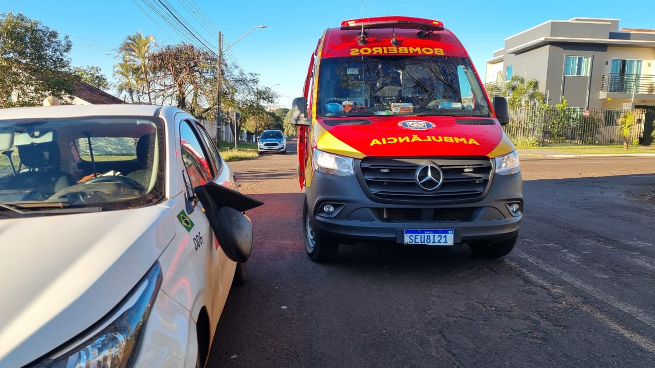 Jovem fica ferido após colisão entre patinete e Argo no Bairro Universitário, em Cascavel Jovem fica ferido após colisão entre patinete e Argo no Bairro Universitário, em Cascavel