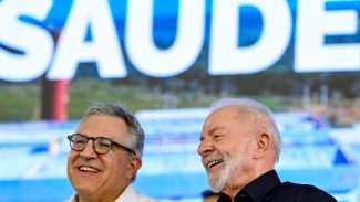 Lula defende Mais Médicos e relação com Cuba após sanção dos EUA