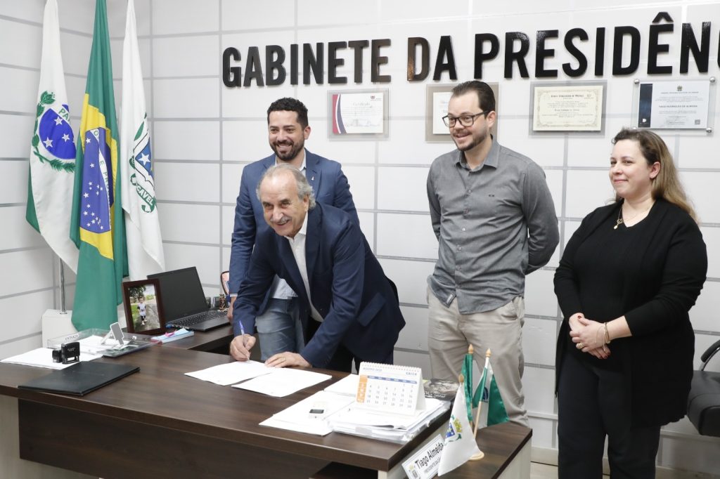 Prefeitura protocola Plano Plurianual na Câmara com metas para os próximos quatro anos