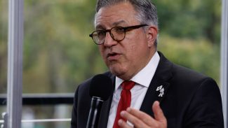 EUA cancelam vistos da filha e da esposa do ministro Alexandre Padilha