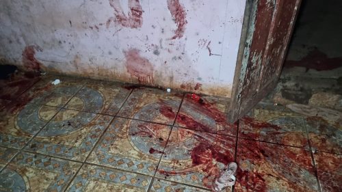 Sexta-feira sangrenta: Imagens mostram situação que ficou casa de crime brutal em Cascavel Imagem referente a Sexta-feira sangrenta: Imagens mostram situação que ficou casa de crime brutal em Cascavel