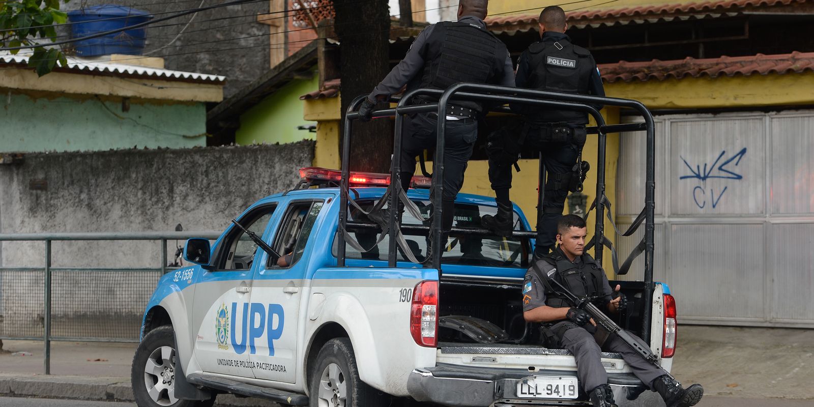 Estudo mostra que violência no Rio impacta aprendizagem de estudantes Estudo mostra que violência no Rio impacta aprendizagem de estudantes