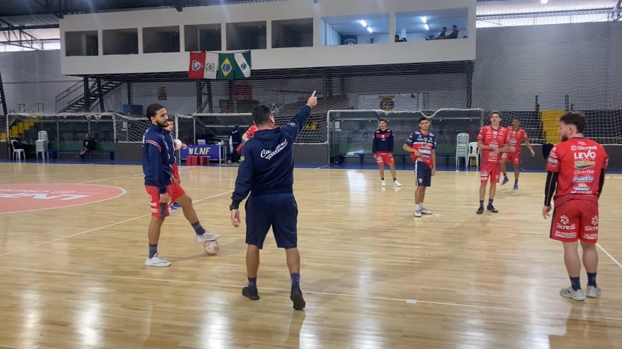Cascavel Futsal enfrenta Joaçaba em busca de recuperação na Liga Nacional