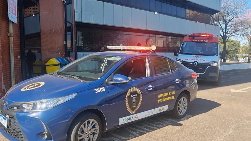 Vítima de assalto é socorrida na Prefeitura de Cascavel