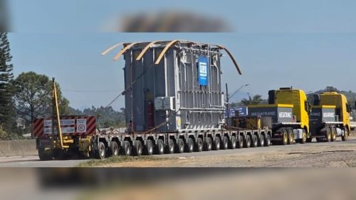 Carga excedente no Contorno Leste de Curitiba gera atenção das autoridades de trânsito Carga excedente no Contorno Leste de Curitiba gera atenção das autoridades de trânsito