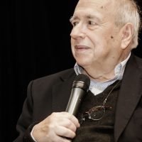 Imagem referente a Luis Fernando Veríssimo é internado em UTI de hospital de Porto Alegre