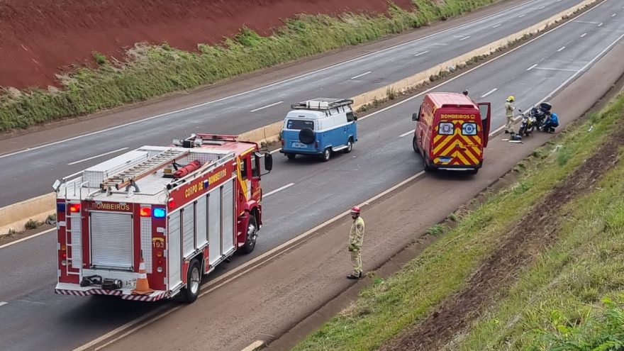 Motociclista escapa da morte após acidente na PRc-467, em Cascavel