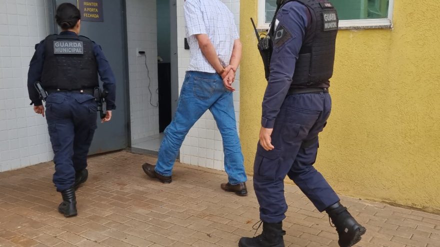 Barraco no shopping: ex-marido quebra celular por ciúmes e vai parar na delegacia