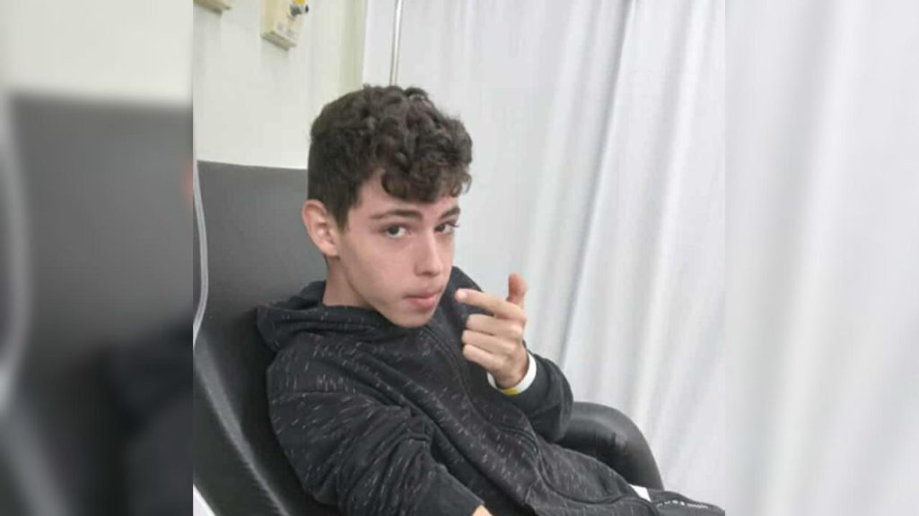 Família procura Deivison de Andrade, de 15 anos, desaparecido do Santa Felicidade