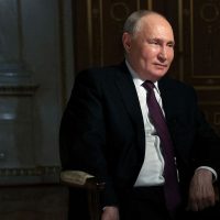 Suíça dará imunidade a Putin para ir a eventual conferência de paz Imagem referente a Suíça dará imunidade a Putin para ir a eventual conferência de paz