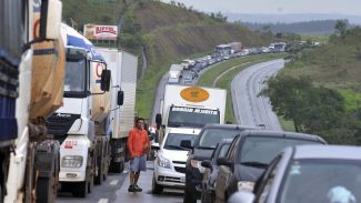 Juíza federal manda governo reativar radares em rodovias Juíza federal manda governo reativar radares em rodovias