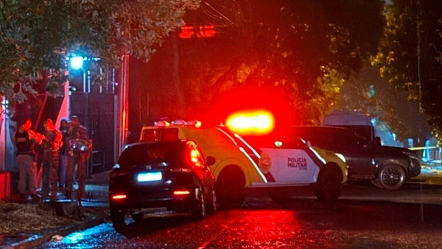 Ladrão que realizou assalto em fazenda e estava escondido em canavial morre em confronto Ladrão que realizou assalto em fazenda e estava escondido em canavial morre em confronto