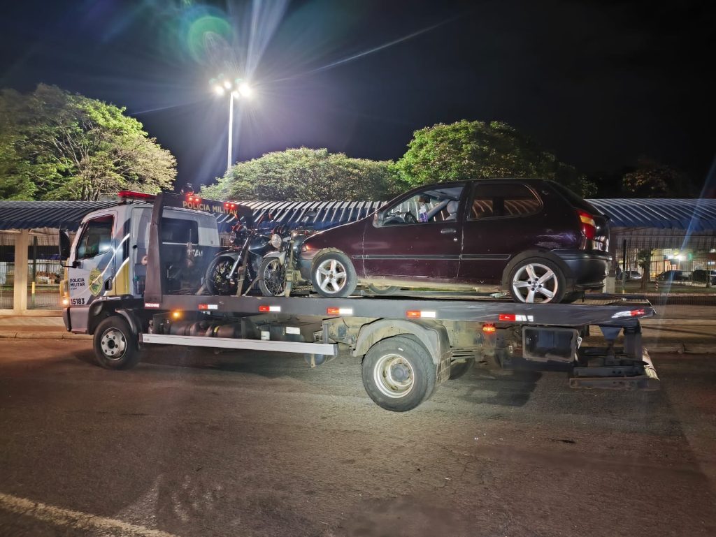 Fiscalização termina com três veículos recolhidos e mais de 50 autos de infração em Cascavel