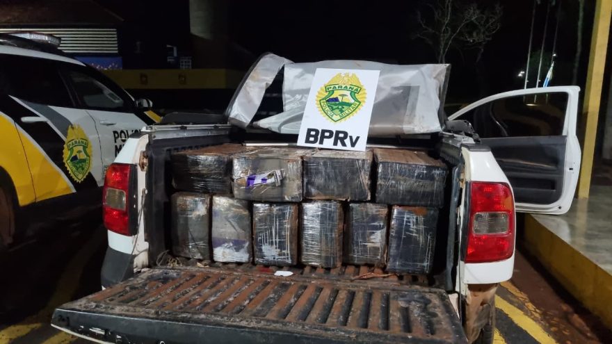 Traficante abandona Saveiro com 800 kg de maconha após tentar fuga da PRE na rodovia PR-585