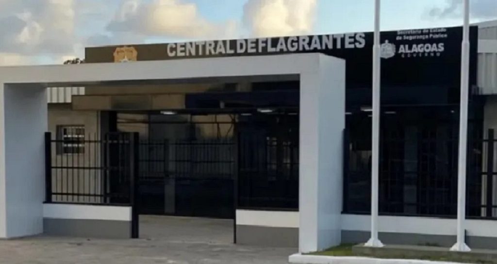 Espanhol é preso após acariciar partes íntimas de passageira em transporte público