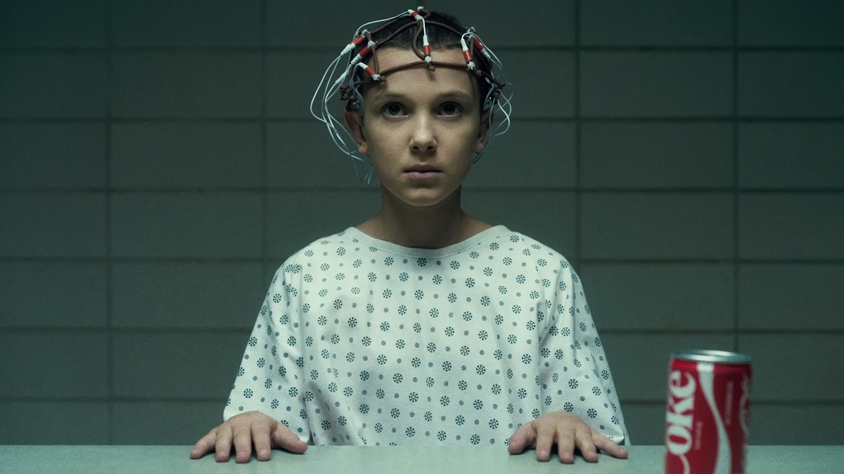 Millie Bobby Brown anuncia adoção de bebê: “Nossa doce menina”