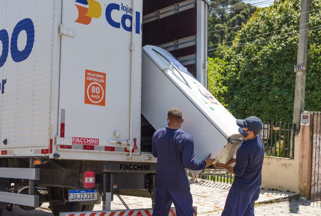 Copel lança programa para troca de geladeiras antigas; veja como participar
