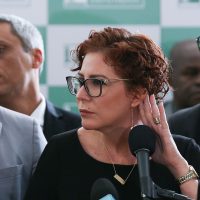 Imagem referente a Por 9 votos a 2, Zambelli é condenada pela segunda vez no STF 