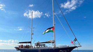 Com brasileiros, Flotilha da Liberdade leva ajuda humanitária a Gaza