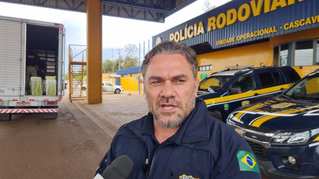 PRF fala sobre apreensão de carga de maconha durante fiscalização